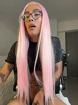 Chat +18 de miss_tatiana_ ao vivo