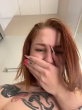 RosieSecret's Live XXX Chat