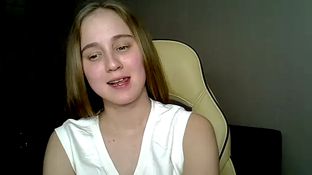 christimontero's Live XXX Chat