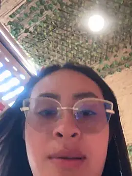 Anni_Rose 现场XXX聊天