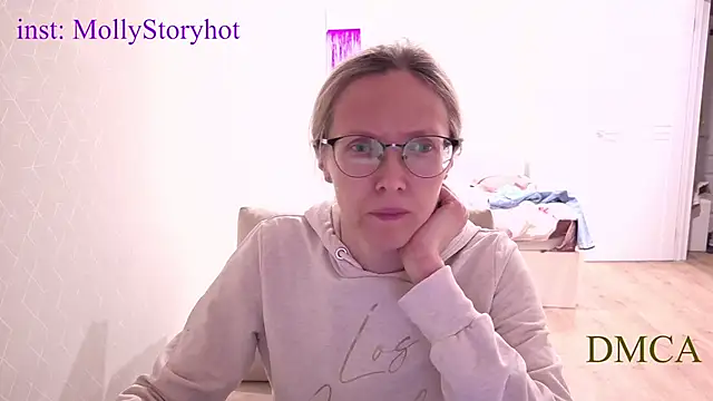 MollyStory Chat XXX in diretta