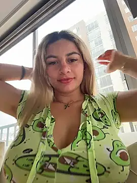 AtheneaRossiのウェブカメラショー