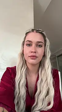 Онлайн чат XXX KikiWatson