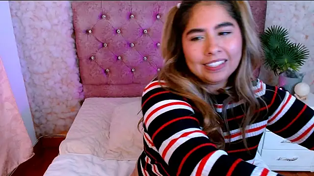 Sofiazaf_ 라이브 XXX 채팅