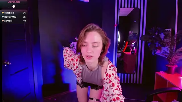 Pretty_Victoria Chat XXX in diretta