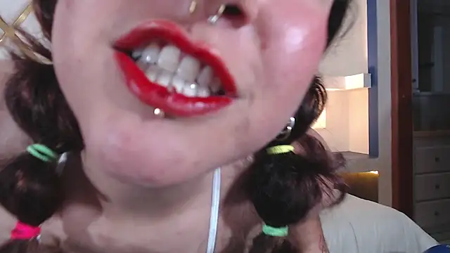 justkarlitaa's Live XXX Chat