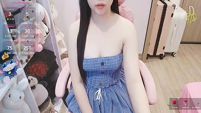 Nana_Chu Show Webcam