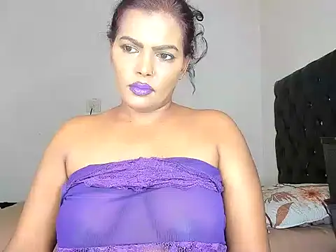 Sweetlipzzz6969's Live XXX Chat