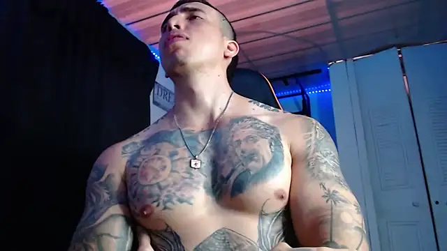 Adam_Hudsond লা ইভ XXX চ্যাট