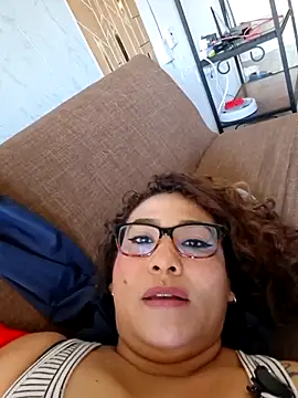 JuliRamirez 网络视讯表演