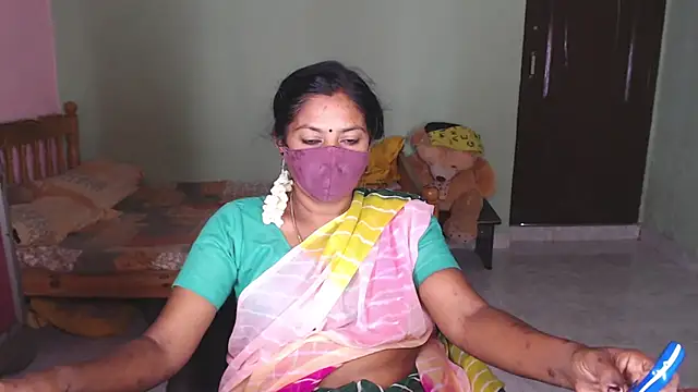 HotGulabin Webbikameraesitys