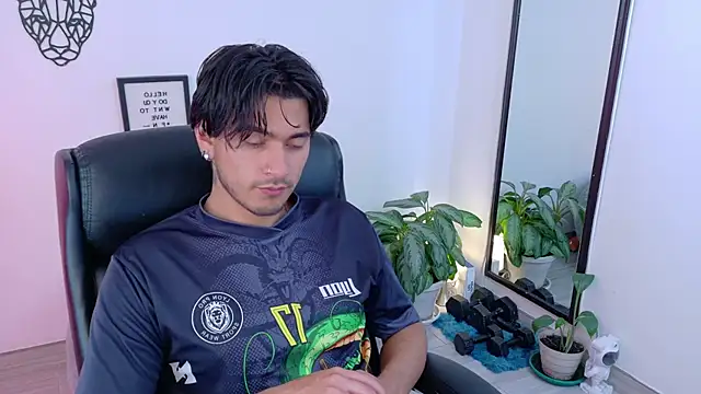 Elian_savoy: онлайн-секс-чат