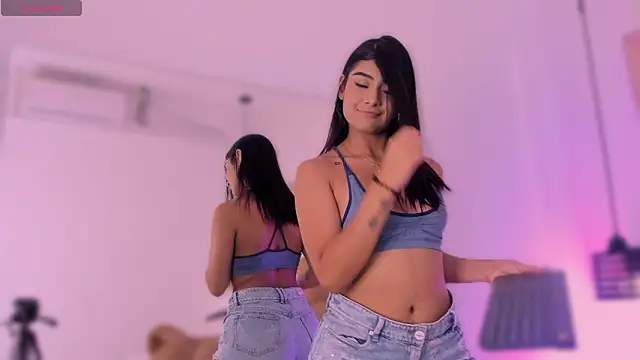 Chat +18 de KatherineRuiz_ ao vivo