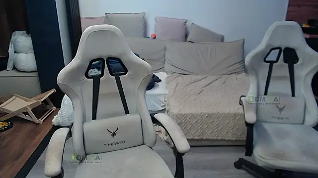 Chatroom XXX en direct de Sunny-Girl1