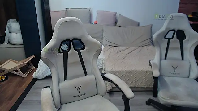 Sunny-Girl1's Live XXX Chat