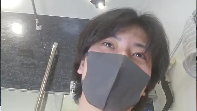 CHROME-kun925のライブXXXチャット