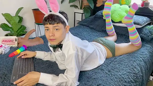 Andy_Belier23 Webcamshow