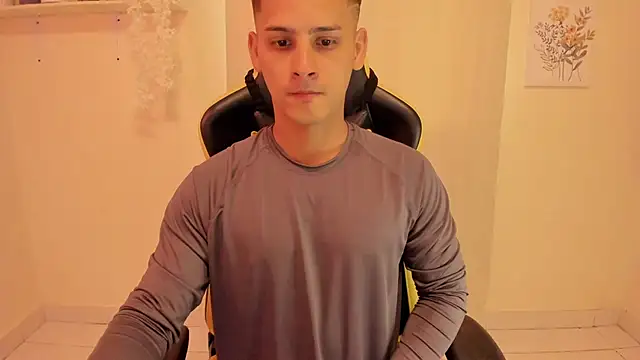 sexy_andres01 Webcam Show