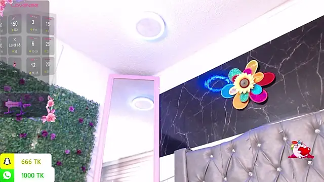 LAILAGUMMY – Naživo XXX chat