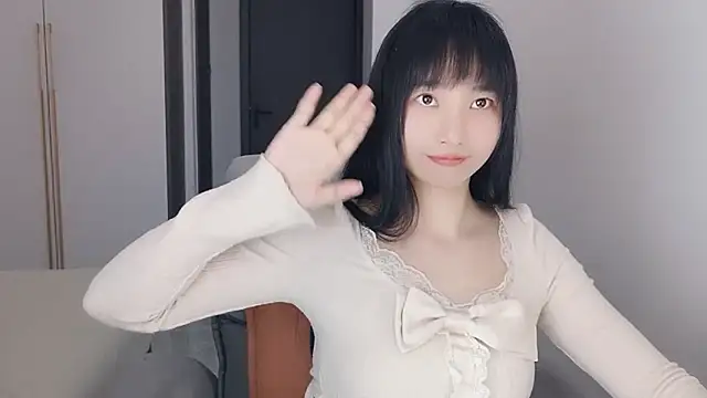 Lisa-3333 现场XXX聊天