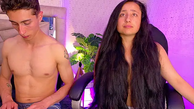 Chat +18 de sammy_and_ithan ao vivo