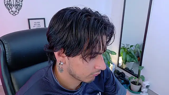 Elian_savoy 网络视讯表演