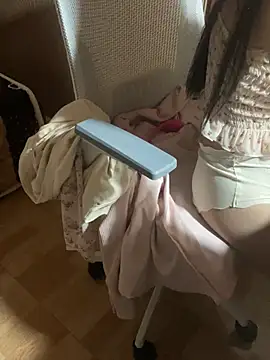 Mina048 现场XXX聊天