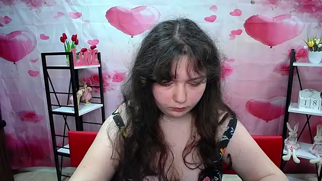 NeonilaLisova 即時 XXX 聊天