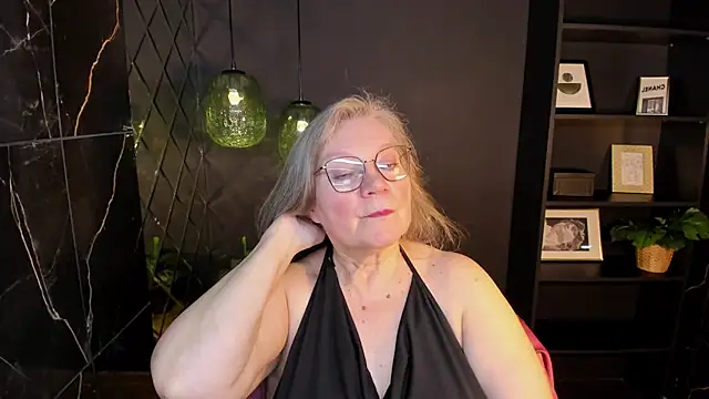 NataliMellow 即時 XXX 聊天