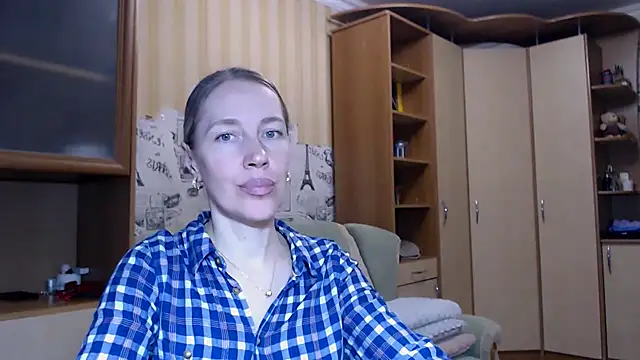 Javelinka Chat XXX live