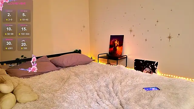 XXX chat uživo modela FoxyChpoxi