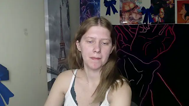 StellaCRL Adlı Modelin Canlı XXX Sohbeti