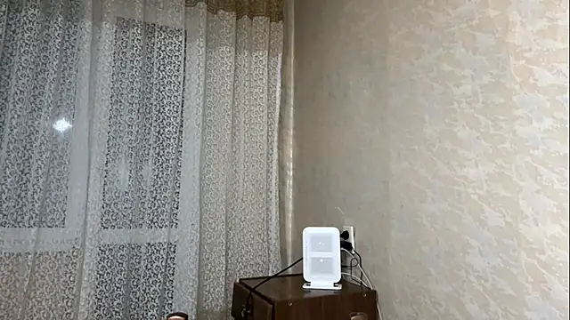 IsabellaWave Adlı Modelin Canlı XXX Sohbeti