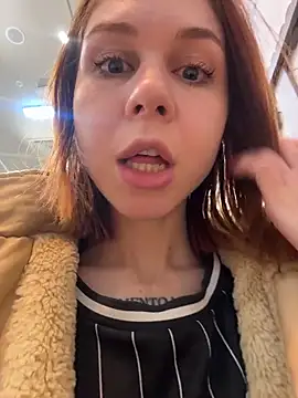 دردشة RosieSecret الجنسية المباشرة