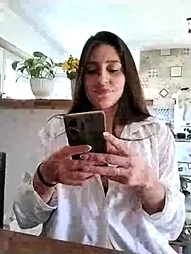 LolatuMiel Adlı Modelin Canlı XXX Sohbeti