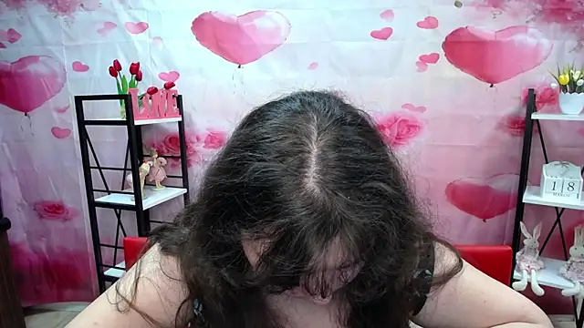 NeonilaLisova 现场XXX聊天