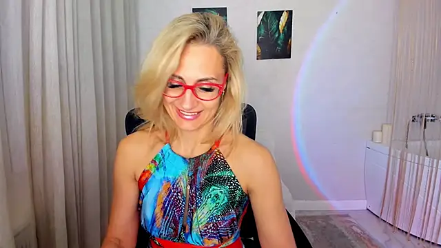 MuseOfStage's Live XXX Chat