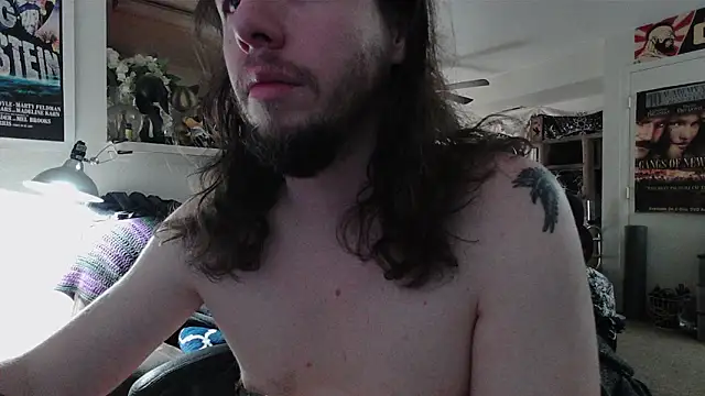 biggerisbetter12's Live XXX Chat