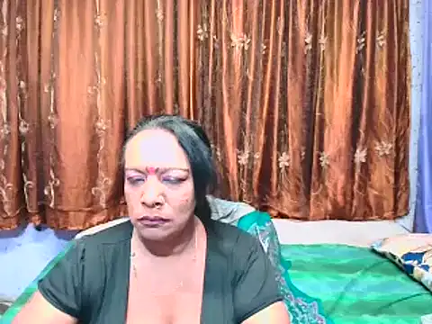 indianace69's Live XXX Chat