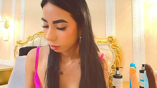 Chat XXX en directo de HallieStone