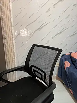 AliceeXHottie's Live XXX Chat