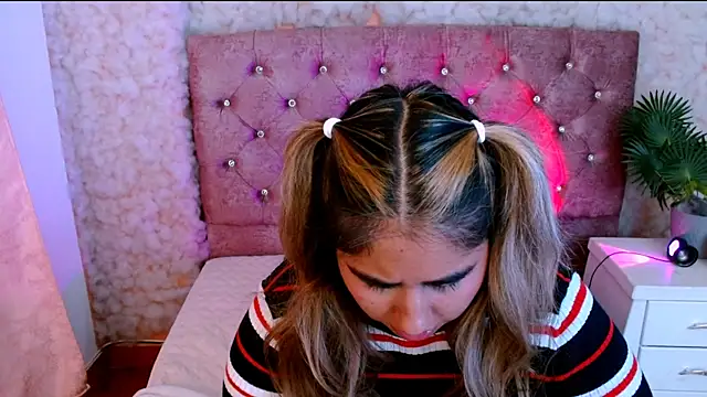 Czat XXX na żywo – Sofiazaf_