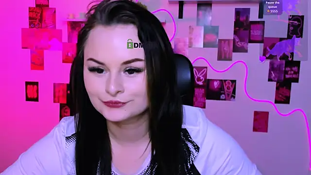 miss_courtney_'s Live XXX Chat