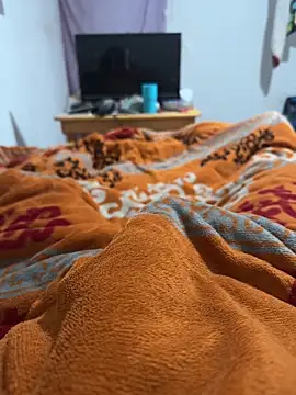 TheReticent_ 网络视讯表演