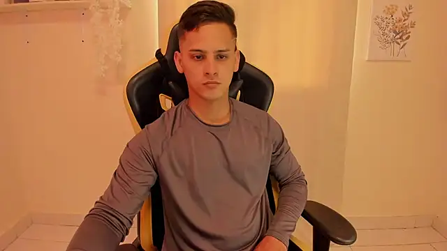 Chatroom XXX en direct de sexy_andres01