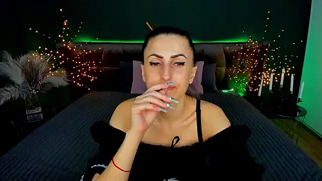 Rebecca_DiamondのライブXXXチャット