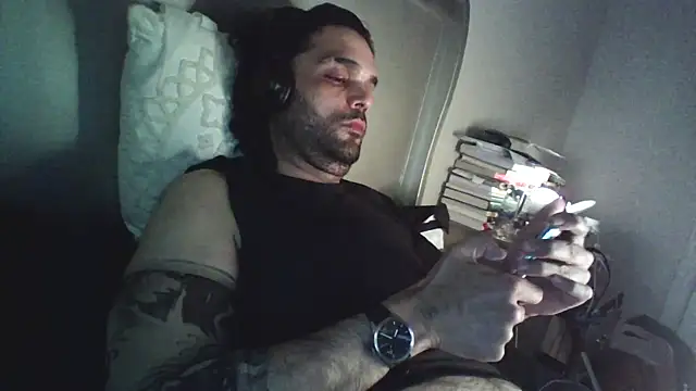 KungFuPanda001's Webcam Show