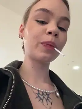 Street_young 即時 XXX 聊天