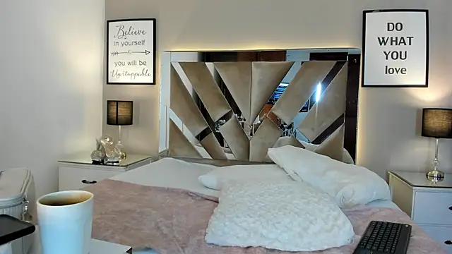 Živý XXX chat cellestehot