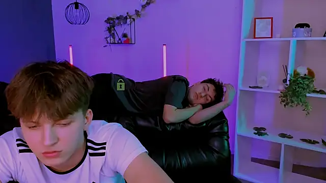 travis_wolf_ 即時 XXX 聊天